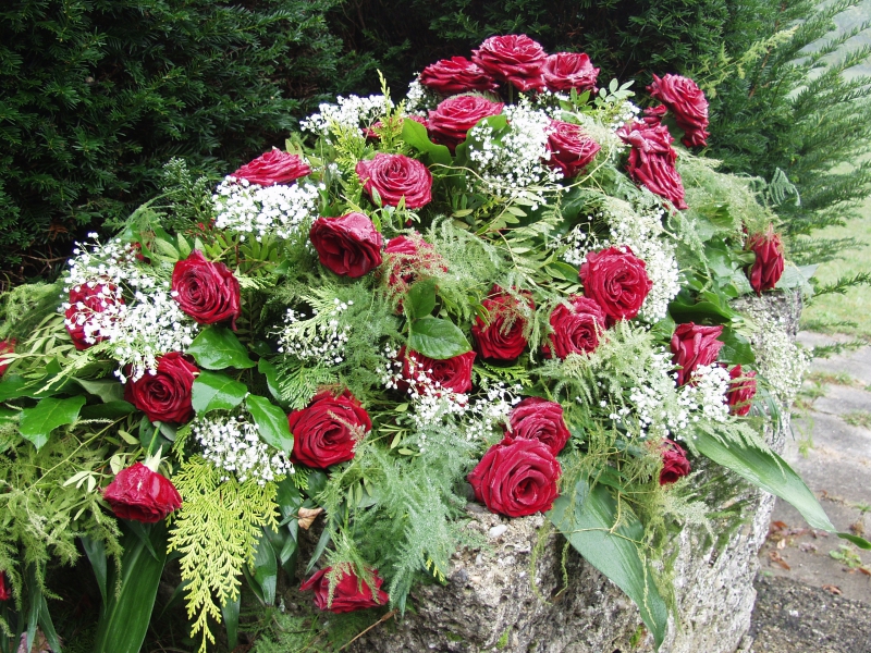 funeraire-LA TRINITE-min_roses-61203